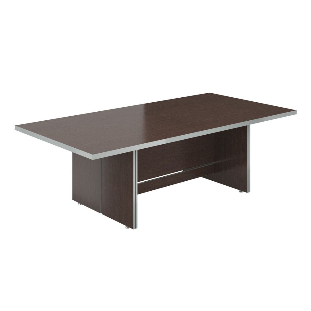 Стол для заседаний