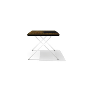 Cтол на металлическом каркасе