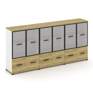 Шкаф три широкие секции, 3 ниши