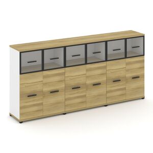 Шкаф три широкие секции, 3 ниши