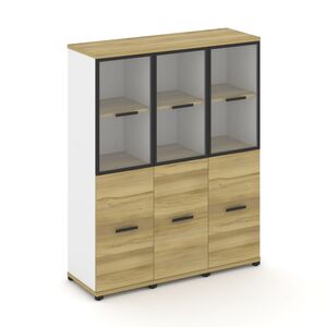 Шкаф три узкие секции, 4 ниши