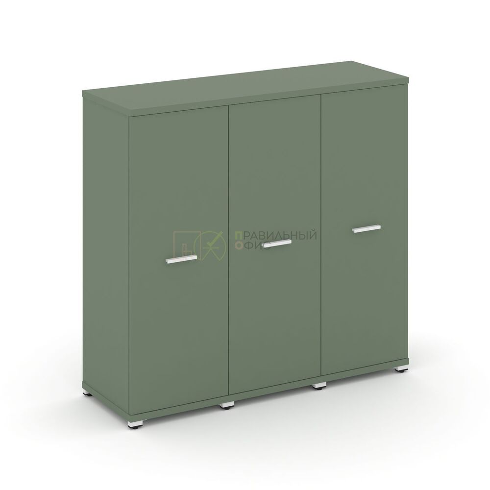 Шкаф три узкие секции, 3 ниши