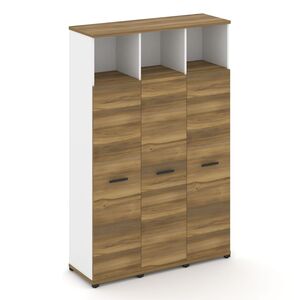 Шкаф три узкие секции, 5 ниш