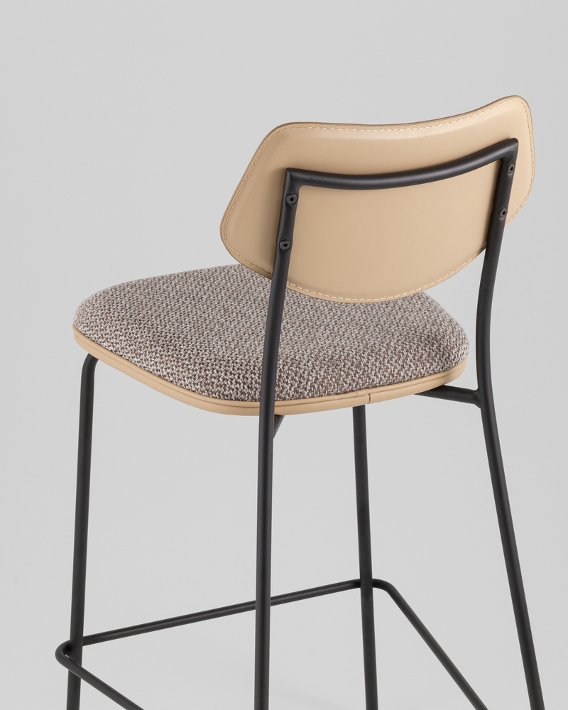 Стул полубарный