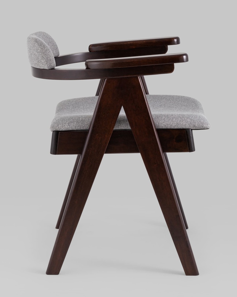 Стул обеденный