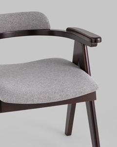 Стул обеденный