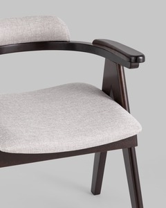 Стул обеденный