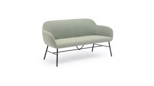 Диван двухместный