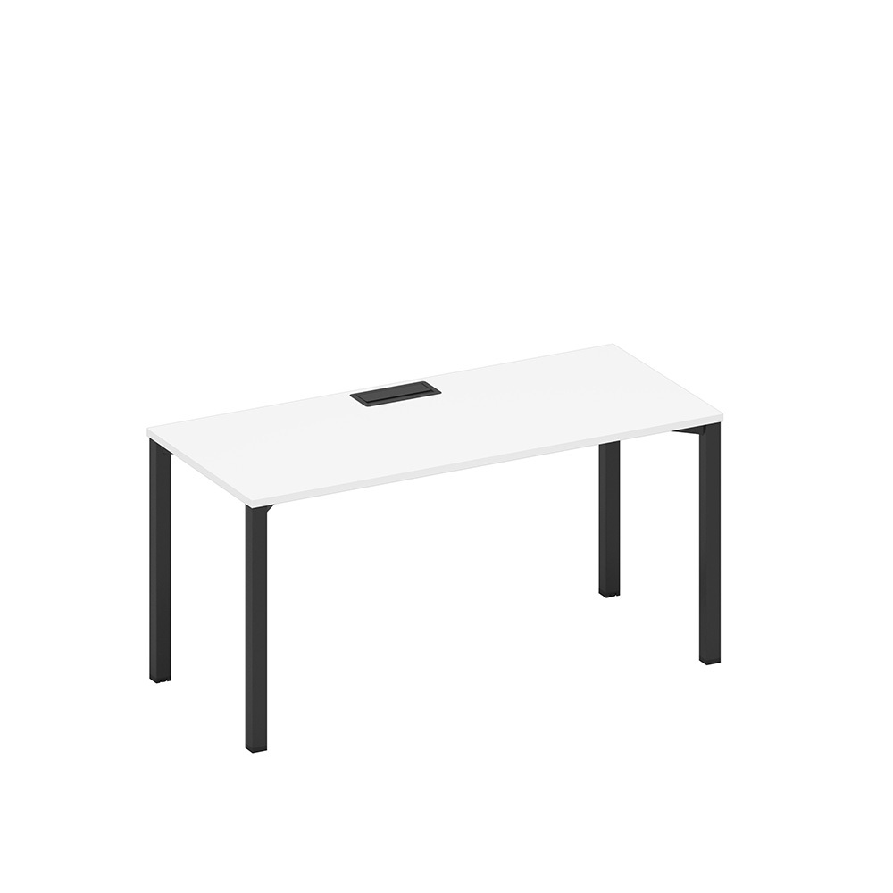 Стол письменный на металлокаркасе, столешница с заглушкой